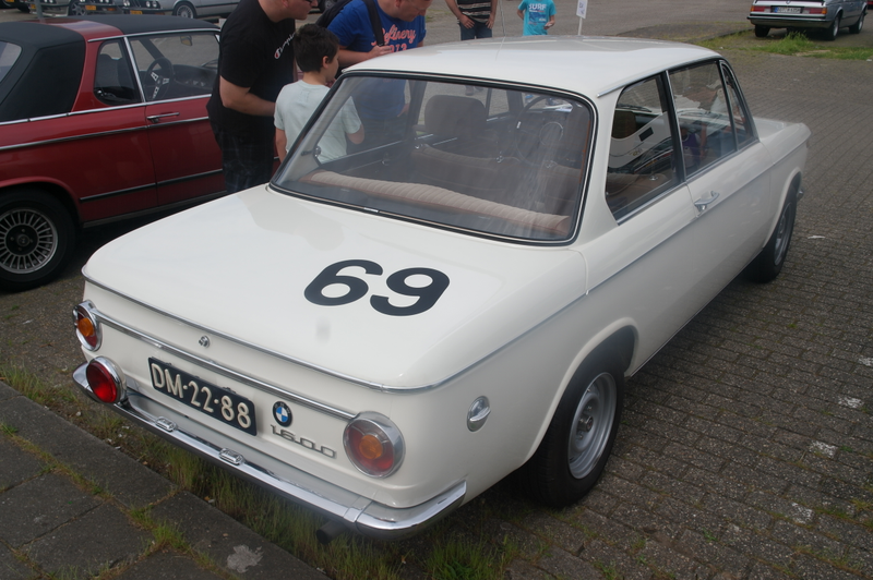 Illustration for article titled BMW Sharknose meet Arnhem 24/5/2014 (PART 2)